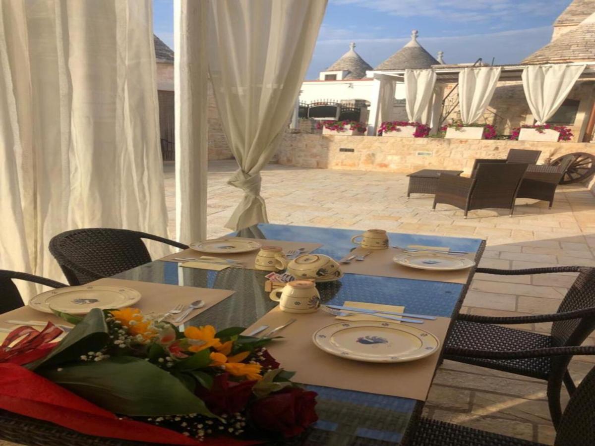 Trulli Isago Bed & Breakfast Locorotondo Dış mekan fotoğraf